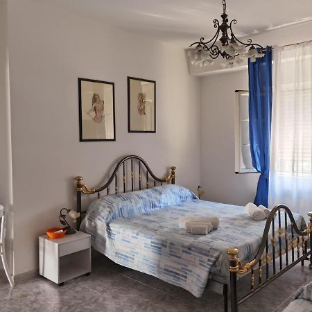 Rosy House Bed & Breakfast Скалеа Екстериор снимка