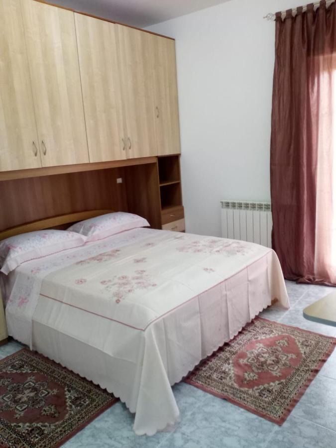 Rosy House Bed & Breakfast Скалеа Екстериор снимка