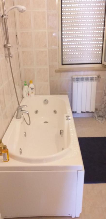 Rosy House Bed & Breakfast Скалеа Екстериор снимка