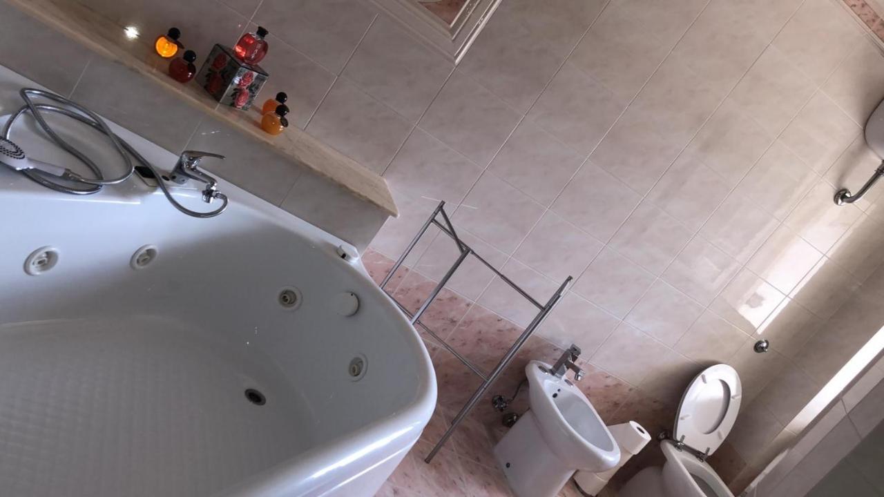 Rosy House Bed & Breakfast Скалеа Екстериор снимка