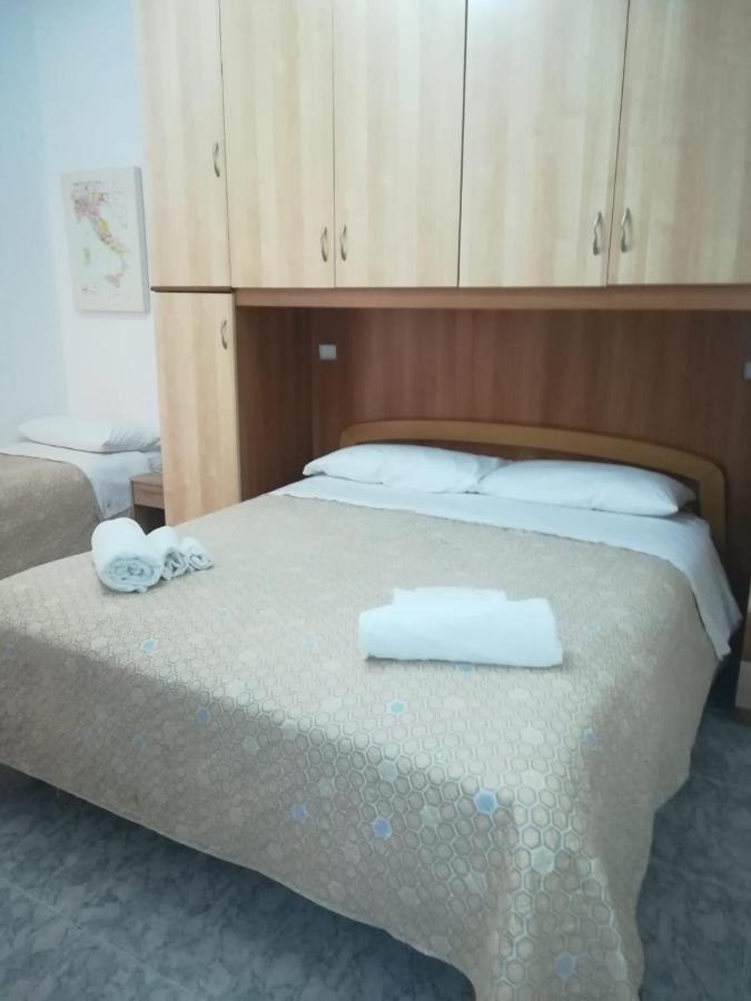 Rosy House Bed & Breakfast Скалеа Екстериор снимка