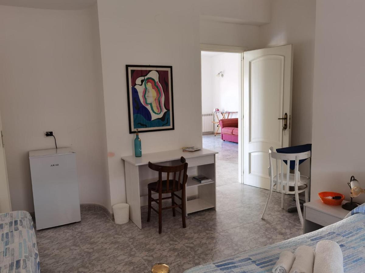 Rosy House Bed & Breakfast Скалеа Екстериор снимка